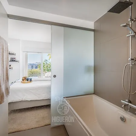 Apartment Higueronrentals Gucci