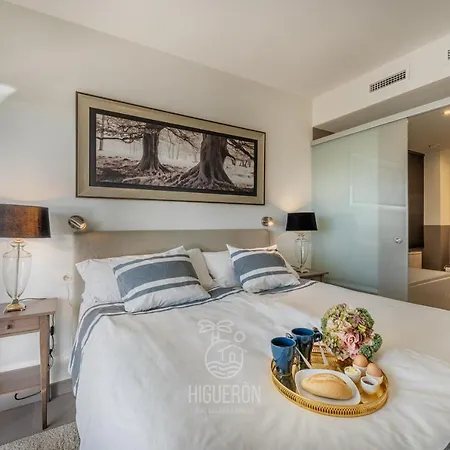 Higueronrentals Gucci דירה